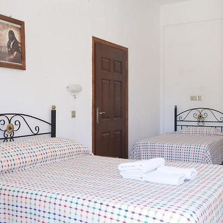 Glaro Garden Hotel Agia Trias Exterior foto