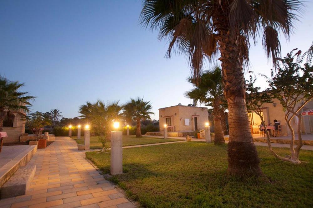 Glaro Garden Hotel Agia Trias Exterior foto